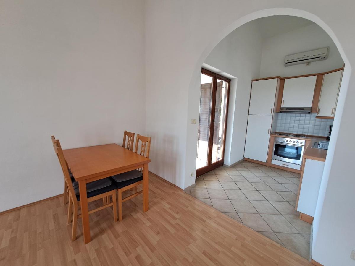 Apartments Pavlovic Ninski Stanovi Buitenkant foto