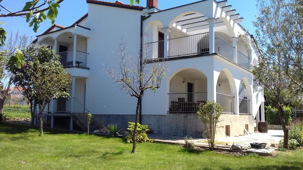 Apartments Pavlovic Ninski Stanovi Buitenkant foto