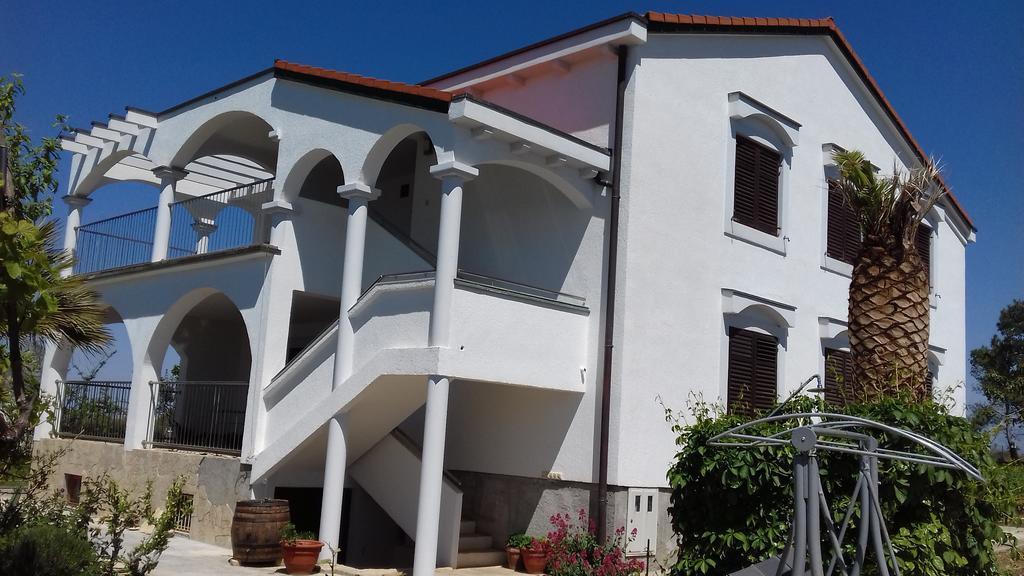 Apartments Pavlovic Ninski Stanovi Buitenkant foto